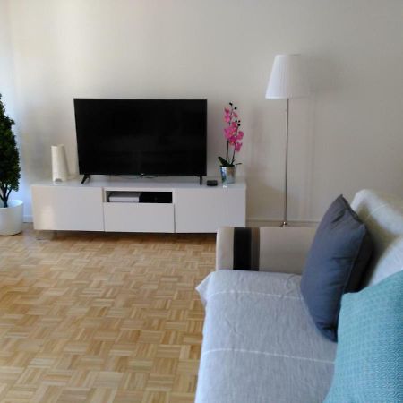 Bel Et Spacieux Appartement De 84 M² Avec Parking Tres Proche Du Metro Garibaldi Lyon Exterior foto